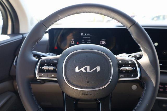 new 2026 Kia Carnival car, priced at $40,734