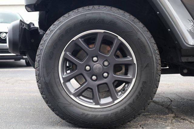 used 2023 Jeep Gladiator car, priced at $28,790