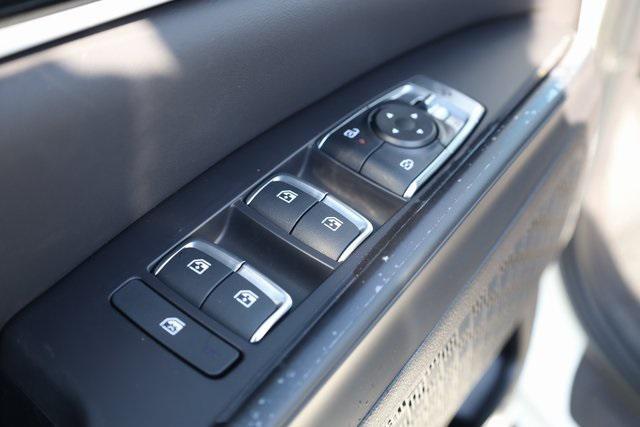 new 2026 Kia Carnival Hybrid car, priced at $47,721