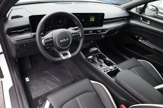new 2025 Kia K5 car, priced at $29,946