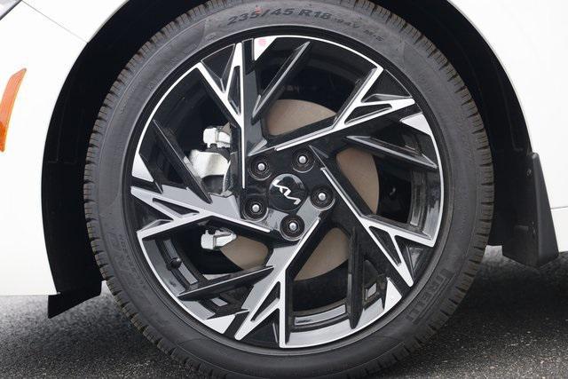 new 2025 Kia K5 car, priced at $29,946
