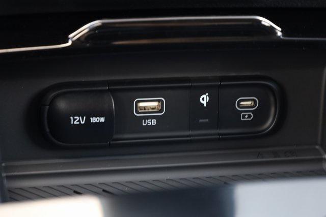 new 2025 Kia Sportage Hybrid car, priced at $30,574