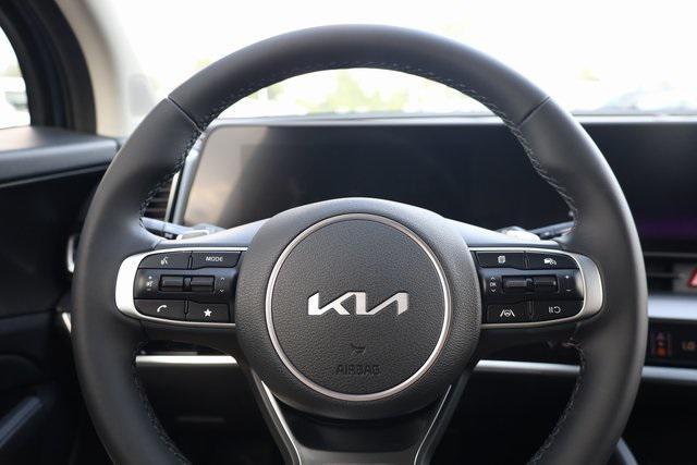 new 2025 Kia Sportage Hybrid car, priced at $30,574