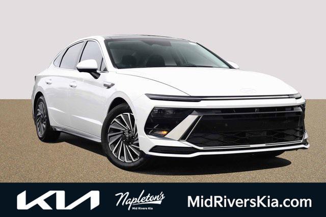 used 2024 Hyundai Sonata Hybrid car, priced at $31,774
