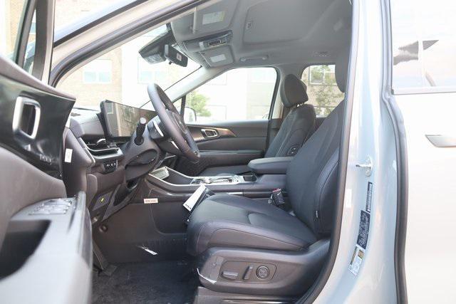 new 2025 Kia Carnival Hybrid car, priced at $51,439