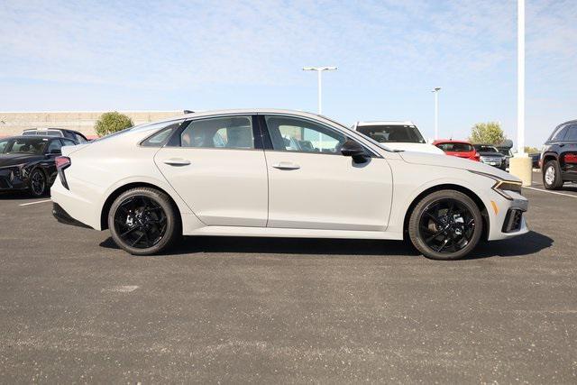 new 2026 Kia K5 car, priced at $31,623