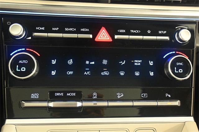 used 2024 Hyundai Santa Fe car, priced at $34,594