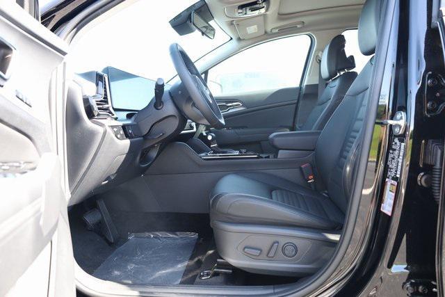 new 2025 Kia Sportage car, priced at $32,616