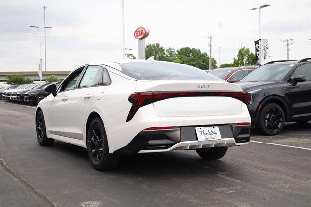 new 2025 Kia K5 car, priced at $30,174