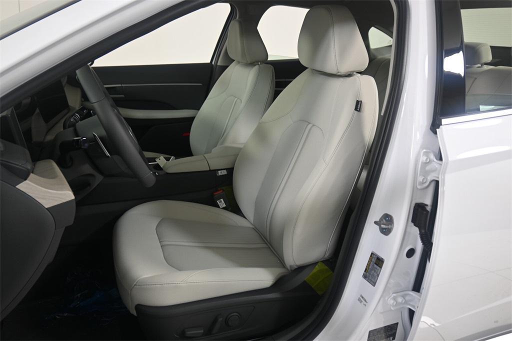 used 2024 Hyundai Sonata Hybrid car, priced at $25,807