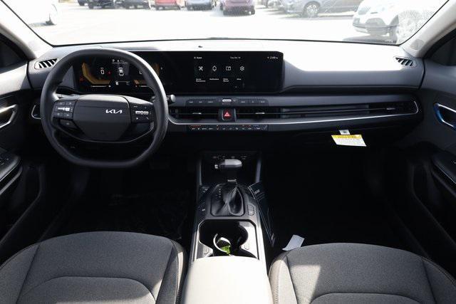 new 2025 Kia K4 car, priced at $23,351