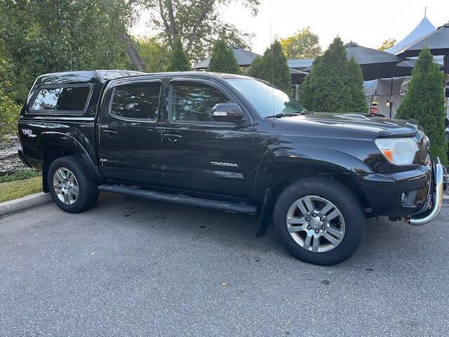 used 2012 Toyota Tacoma car, priced at $13,995