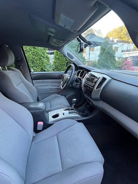 used 2012 Toyota Tacoma car, priced at $13,995