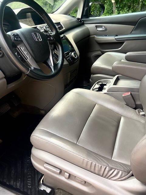 used 2015 Honda Odyssey car, priced at $12,995