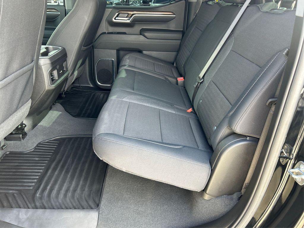 used 2024 Chevrolet Silverado 1500 car, priced at $38,900