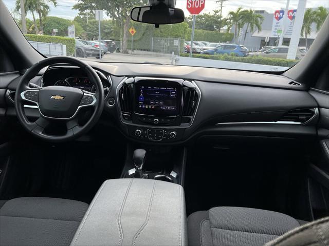 used 2022 Chevrolet Traverse car, priced at $29,100