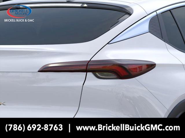 new 2025 Buick Envista car, priced at $24,184