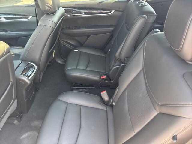 used 2022 Cadillac XT6 car, priced at $31,444