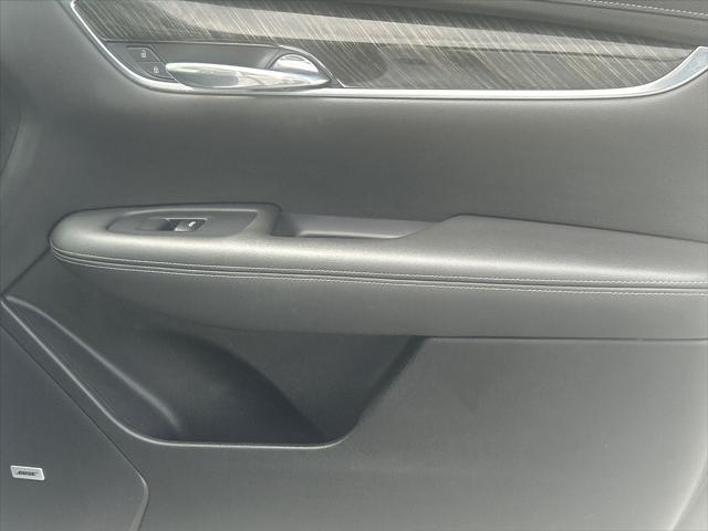 used 2022 Cadillac XT6 car, priced at $30,000