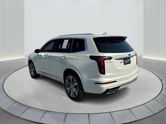 used 2022 Cadillac XT6 car, priced at $31,444