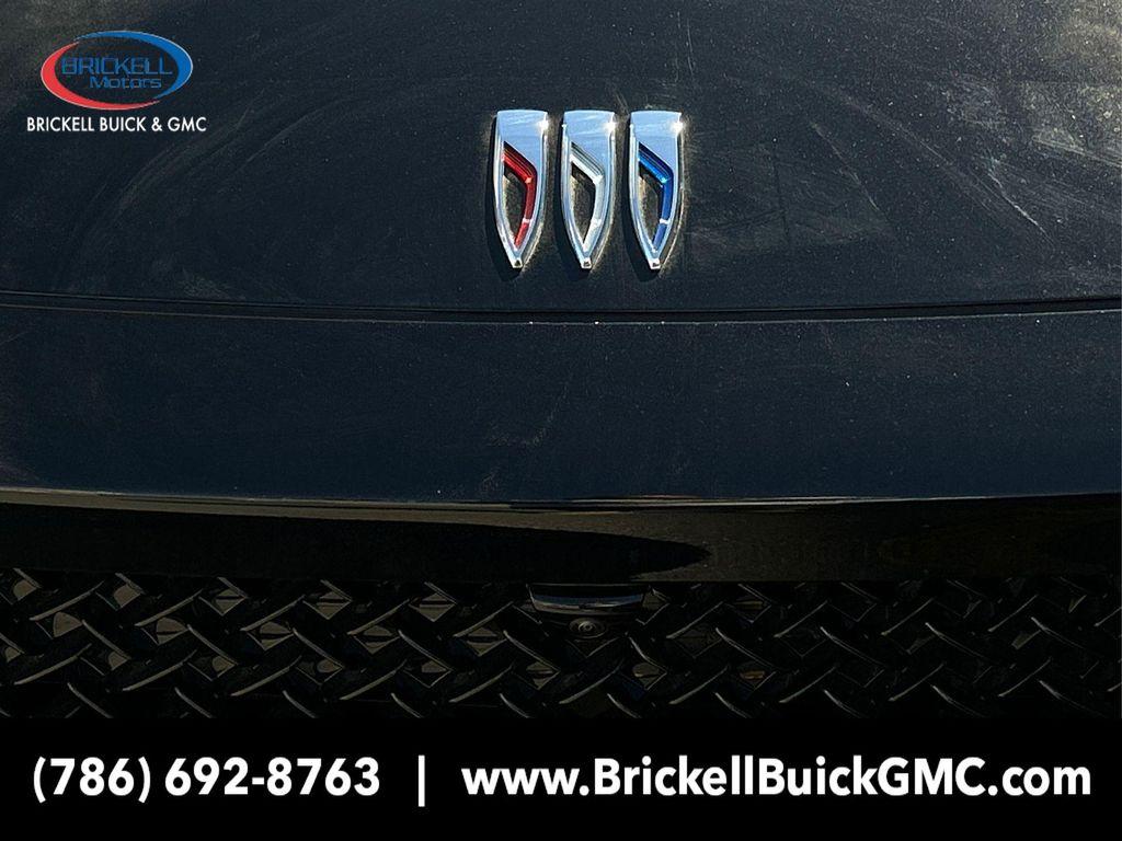new 2025 Buick Envision car, priced at $40,674