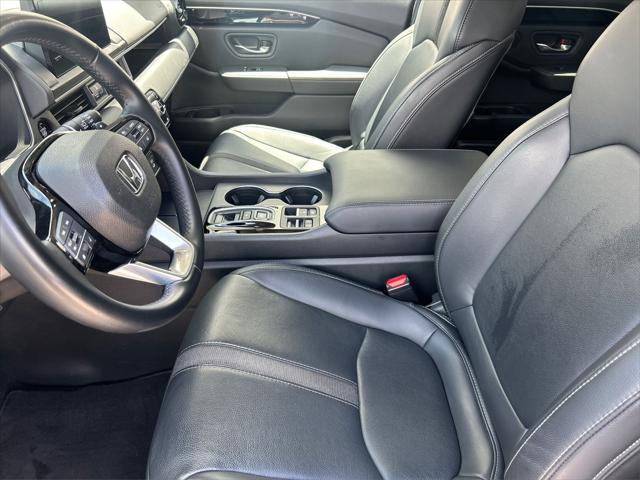 used 2025 Honda Pilot car, priced at $36,500