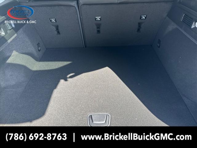 new 2025 Buick Envision car, priced at $34,958