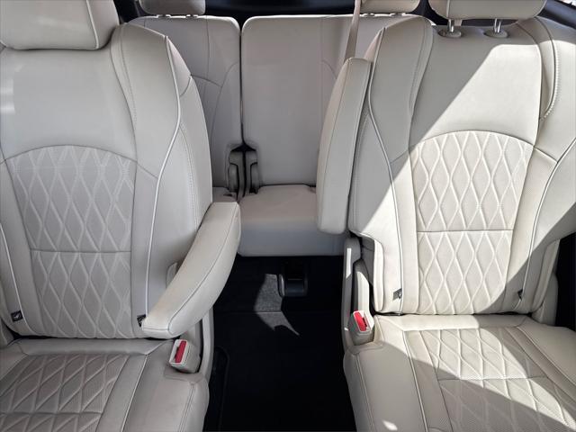 used 2023 Buick Enclave car, priced at $34,000