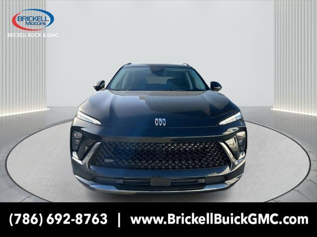 new 2025 Buick Envision car, priced at $38,674