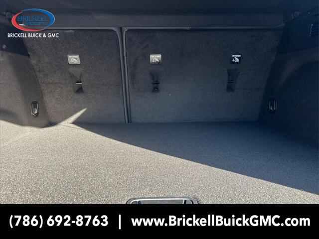 new 2025 Buick Envision car, priced at $38,674