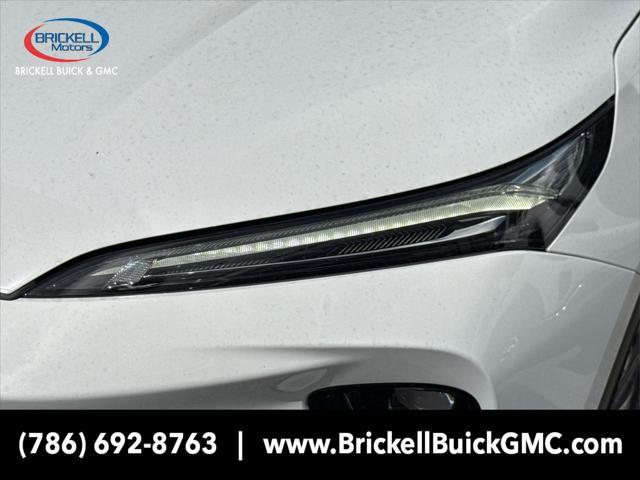 new 2025 Buick Envision car, priced at $35,888