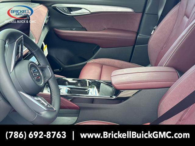 new 2025 Buick Envision car, priced at $39,232