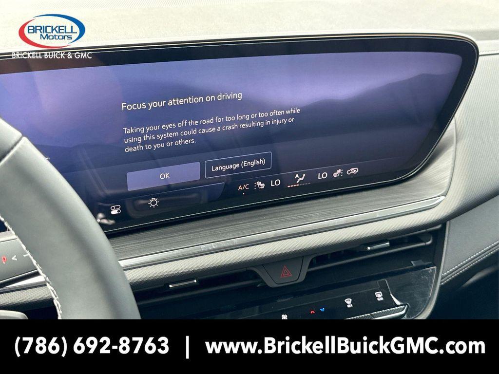 new 2025 Buick Envision car, priced at $37,349