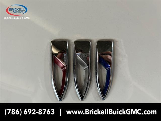 new 2025 Buick Envision car, priced at $35,888