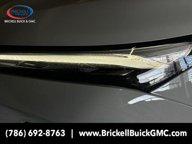 new 2025 Buick Envision car, priced at $35,888