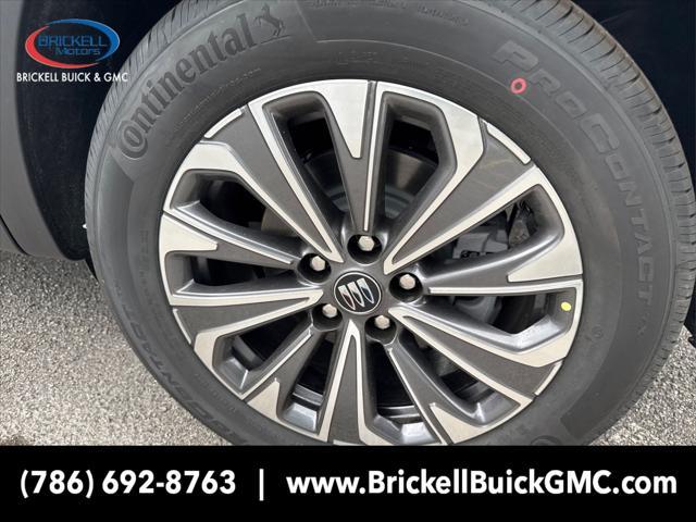 new 2025 Buick Envision car, priced at $35,498