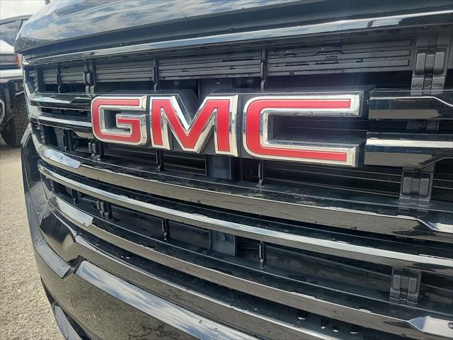 used 2022 GMC Acadia car, priced at $26,990