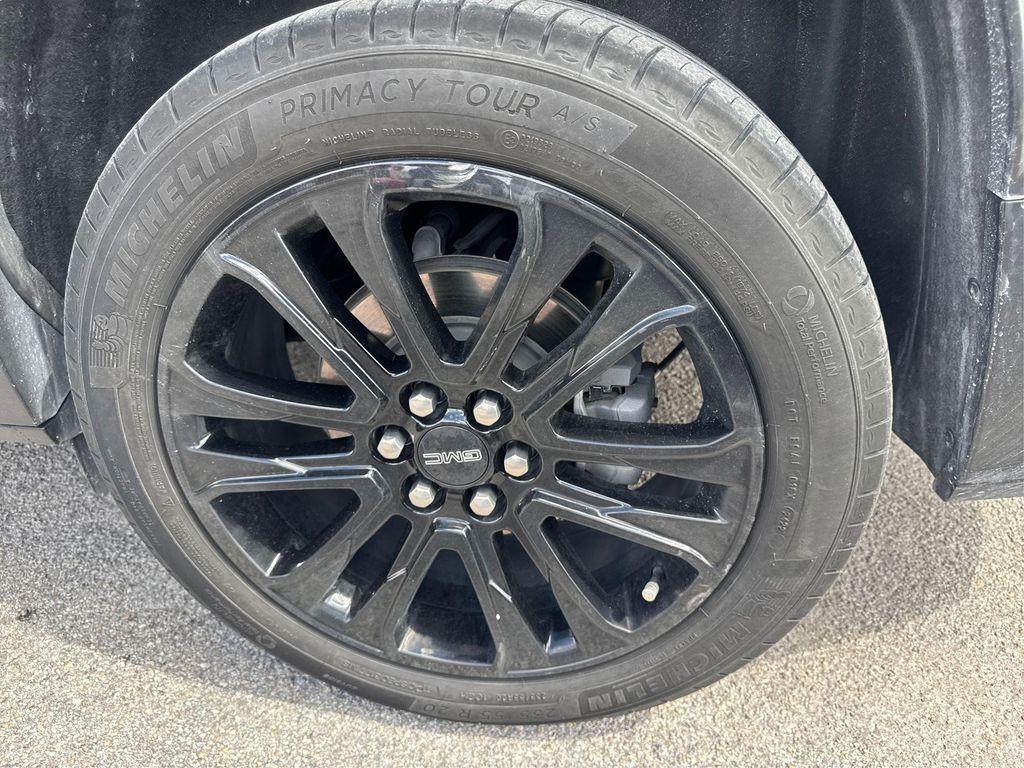 used 2023 GMC Acadia car, priced at $22,500