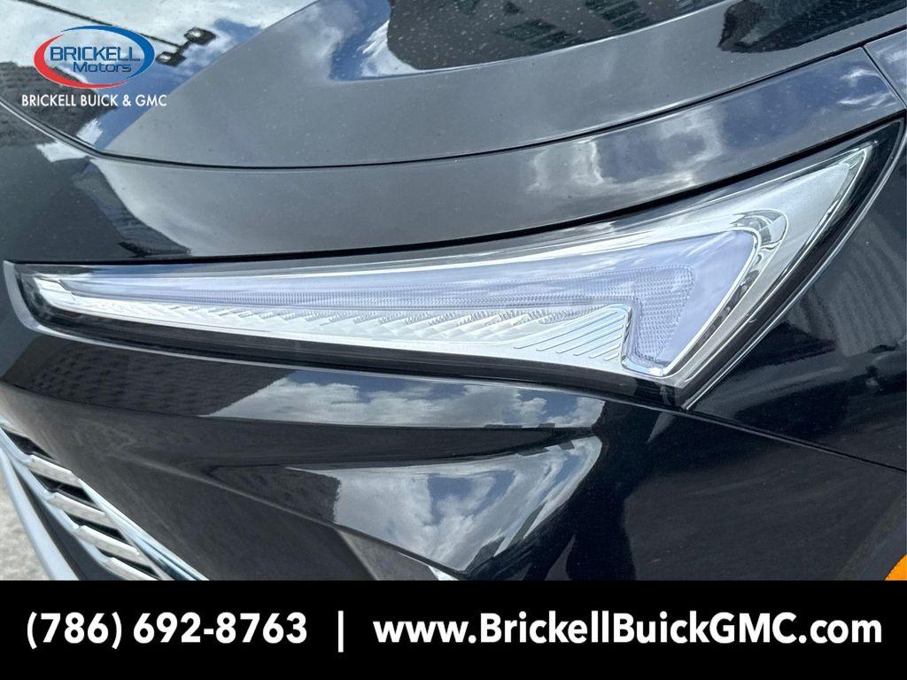 new 2025 Buick Envista car, priced at $23,642