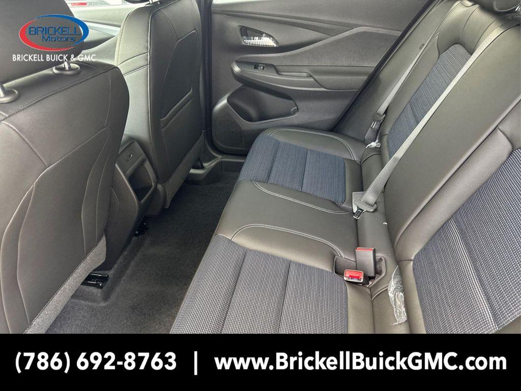 new 2025 Buick Envista car, priced at $23,642