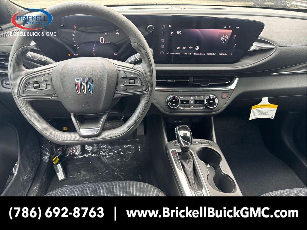 new 2025 Buick Envista car, priced at $23,642