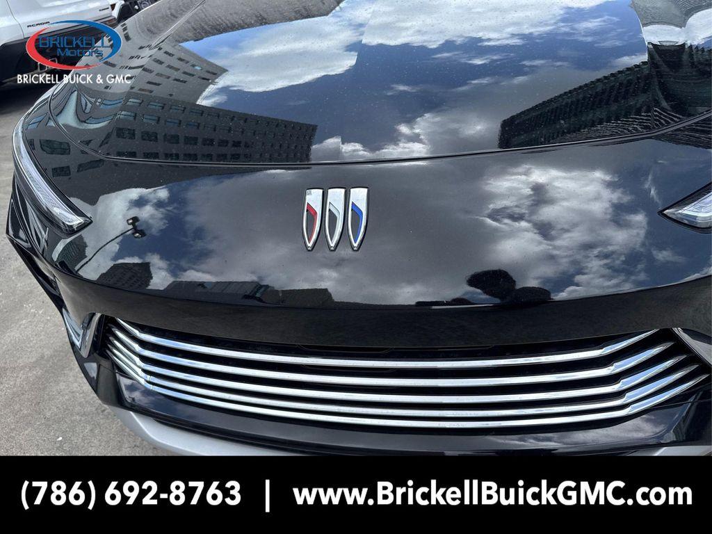 new 2025 Buick Envista car, priced at $23,642