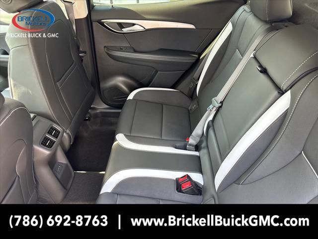 new 2025 Buick Envision car, priced at $37,283