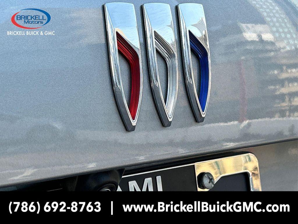 new 2025 Buick Envision car, priced at $38,283
