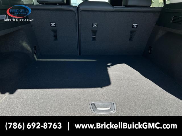 new 2025 Buick Envision car, priced at $35,888