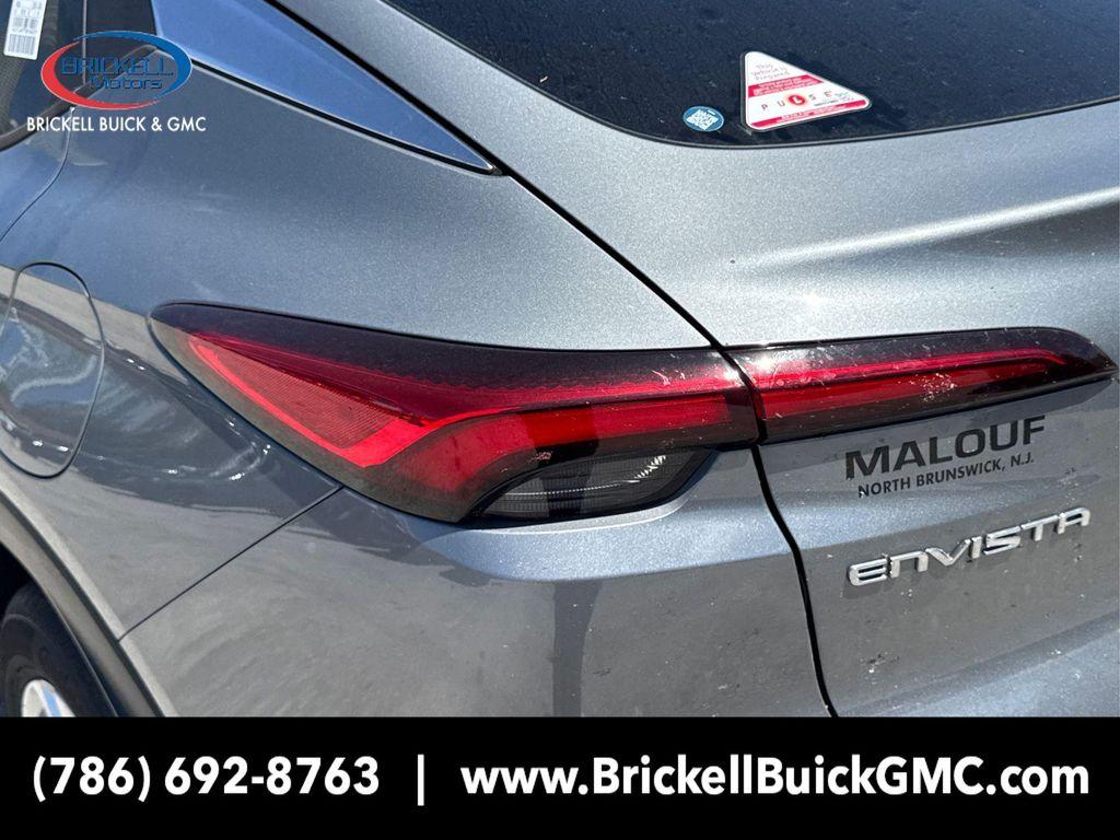 new 2025 Buick Envista car, priced at $22,676
