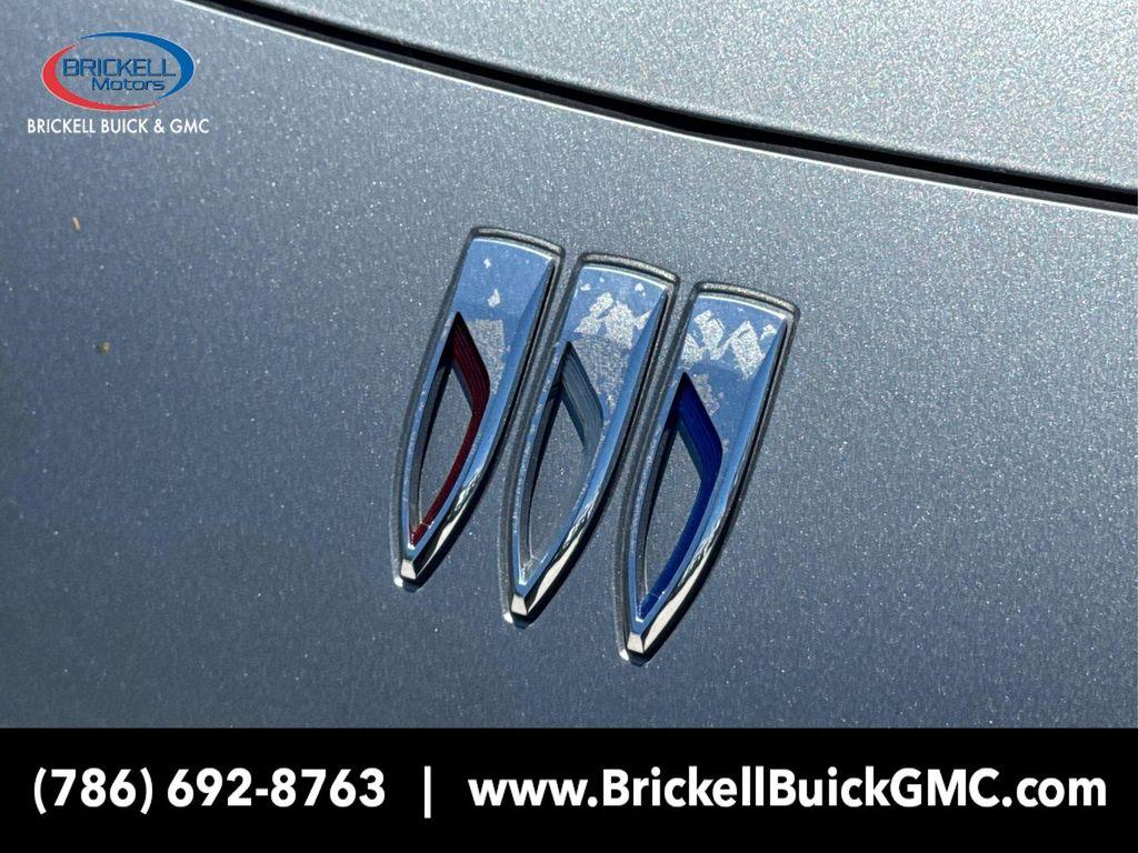 new 2025 Buick Envista car, priced at $22,676