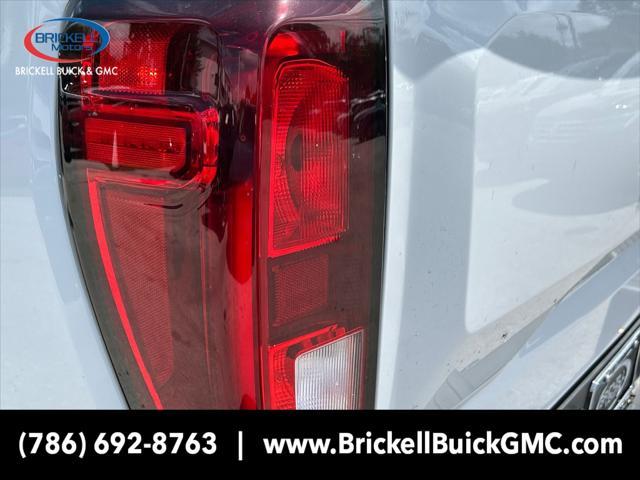 new 2025 GMC Sierra 1500 car, priced at $33,640