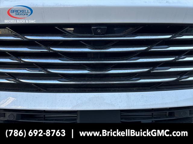 new 2025 Buick Envision car, priced at $35,498