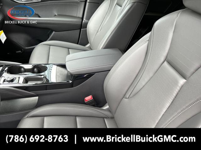 new 2025 Buick Envision car, priced at $36,349